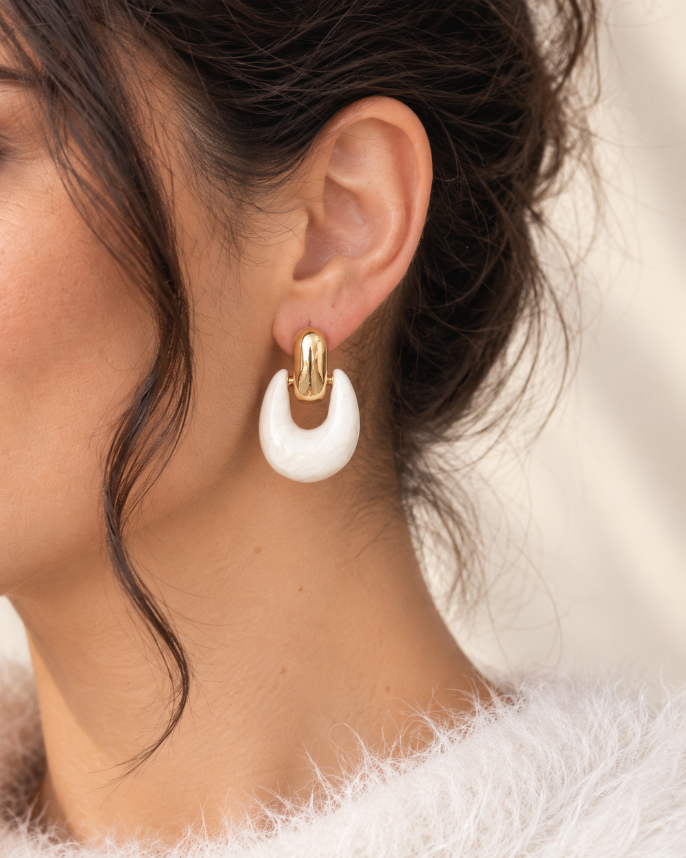 Lune | Krem Sallantılı Küpe
